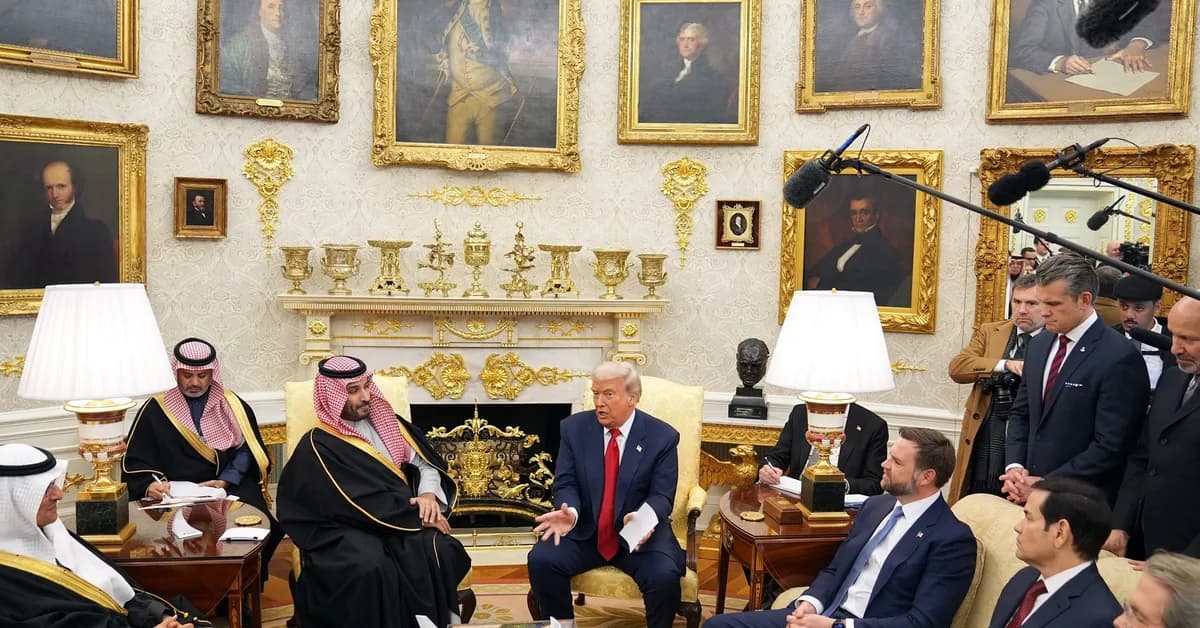 Before-and-after photos show changes Trump has made to the White House decor, so far