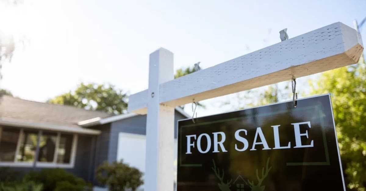 Experts Say All Signs Point to a Buyer-Friendly Spring Home Shopping Season