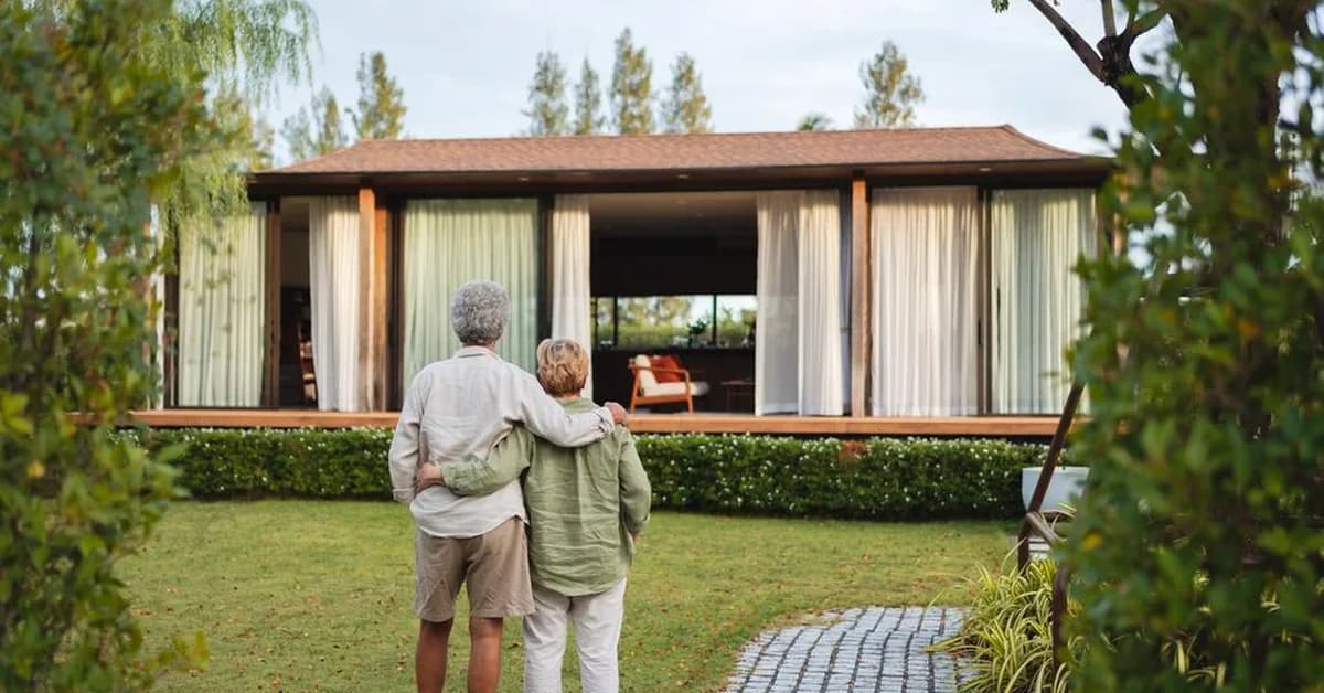 Retirees pour $110m into super after selling family home
