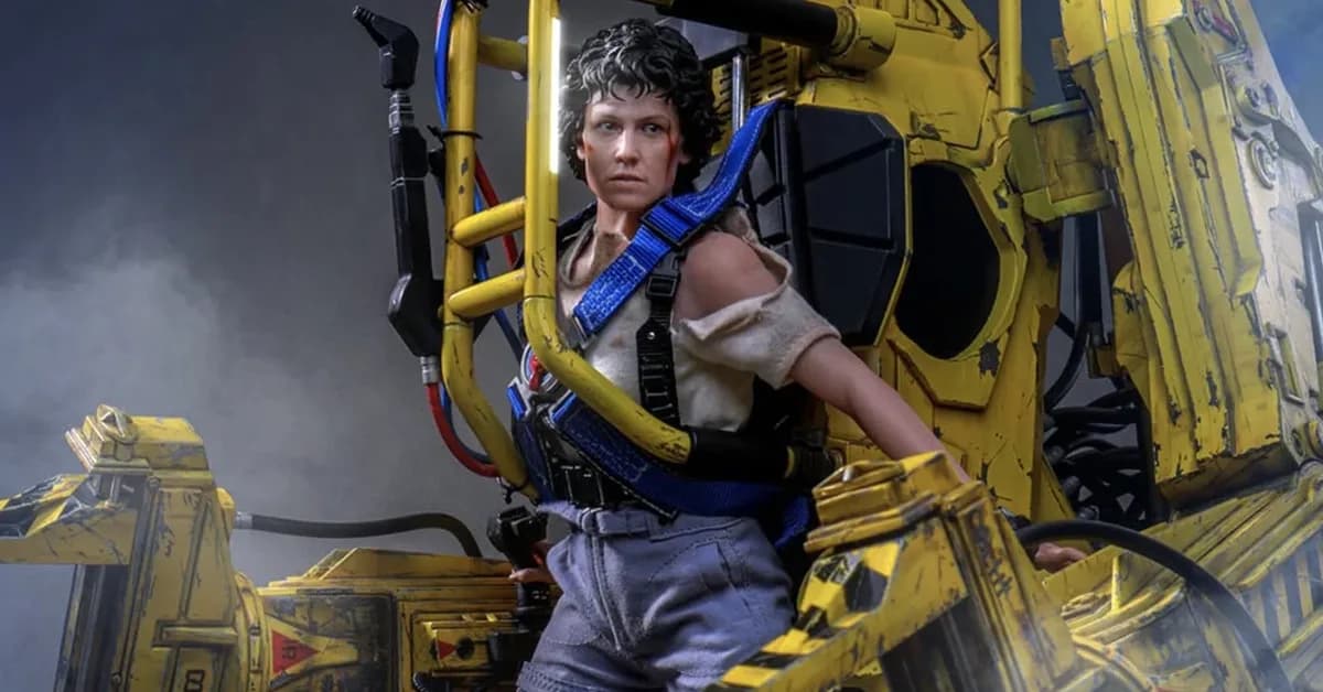 Hot Toys' Ellen Ripley and Power Loader Figure Is Freakin' Badass!