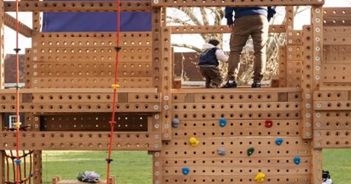 Playrise's easy-build playground lets kids be kids even when fleeing war