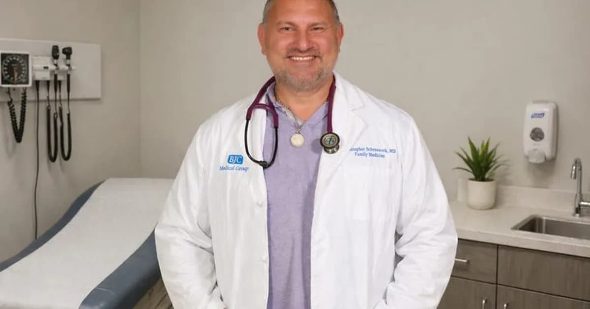I'm a doctor and was spending around $3,000 a month on alcohol. I've been sober for 8 years and am helping others do the same.