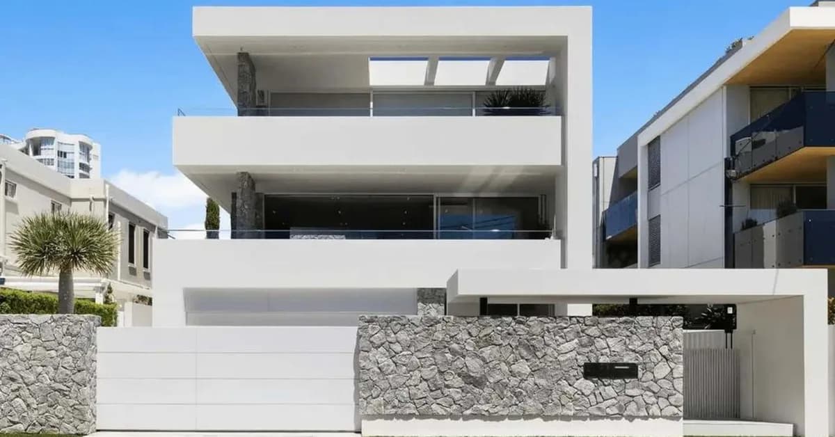 Luxury Gold Coast home fetches $11m as buyers flock to Main Beach
