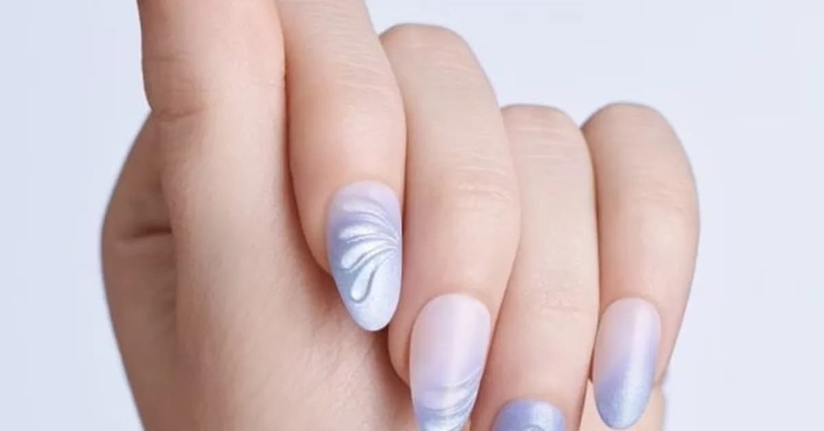 Huge Savings on Press-On Nails and Lashes at Target!