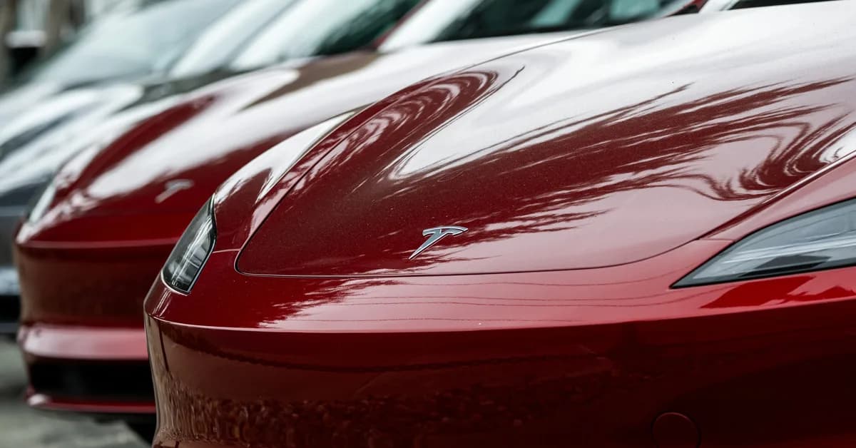 4 Tesla owners react to their FSD dreams getting crushed: 'It feels like a bait and switch'