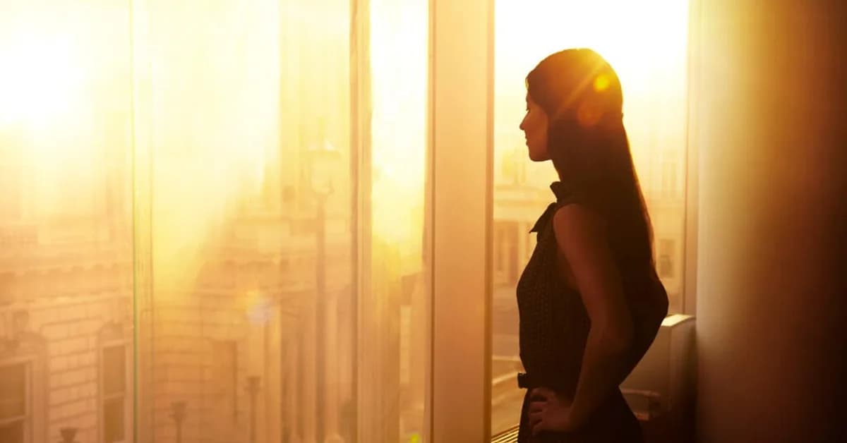 What Separates Rainmakers From Service Lawyers