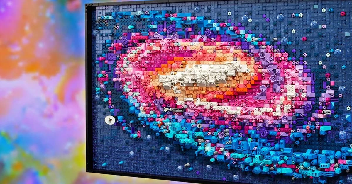 The Gorgeous LEGO Milky Way Galaxy Set Drops to a New Price Low After a 20% Off Discount