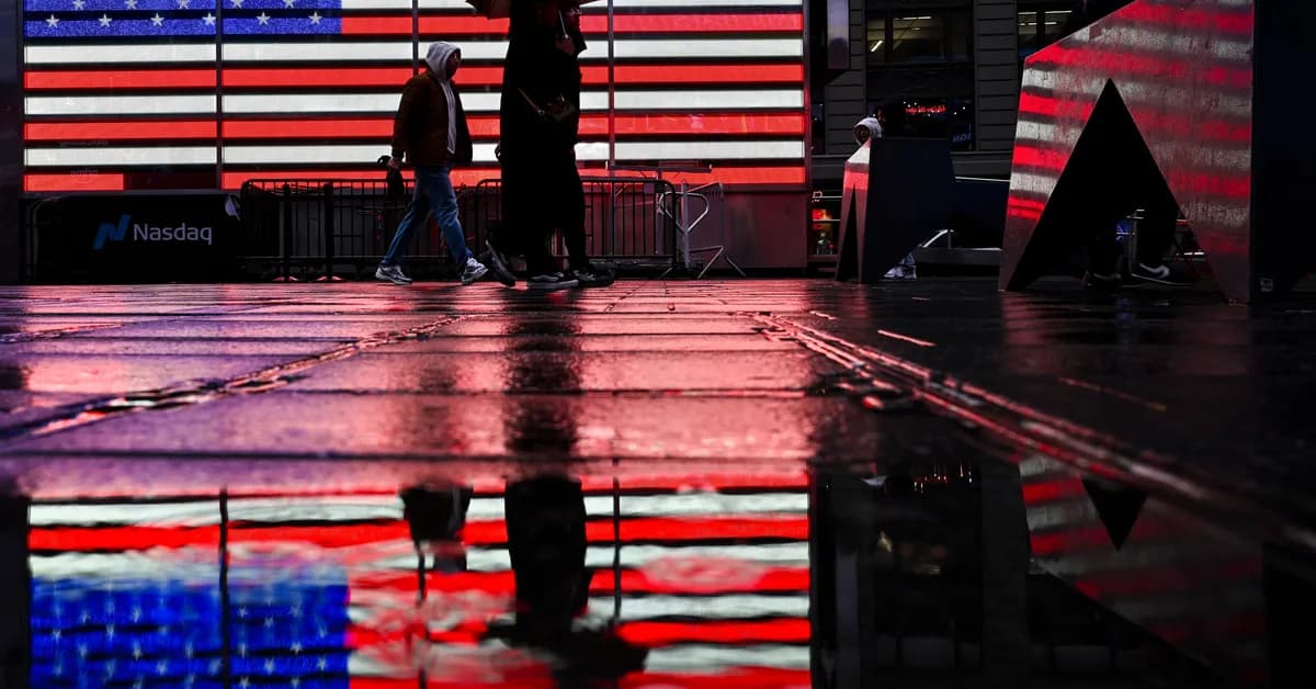 2 forces are driving US economic growth, and the Iran war threatens to derail both, BofA says