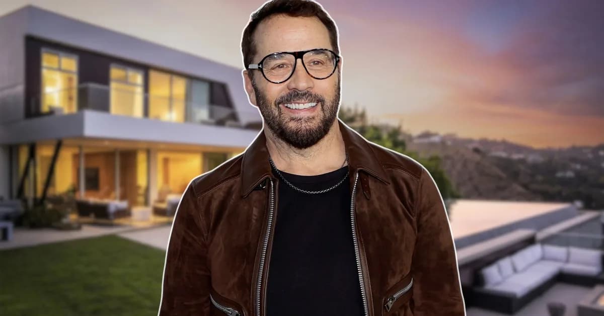 'Entourage' Star Jeremy Piven Finally Sells His Modern Mount Olympus Mansion for $6.9 Million