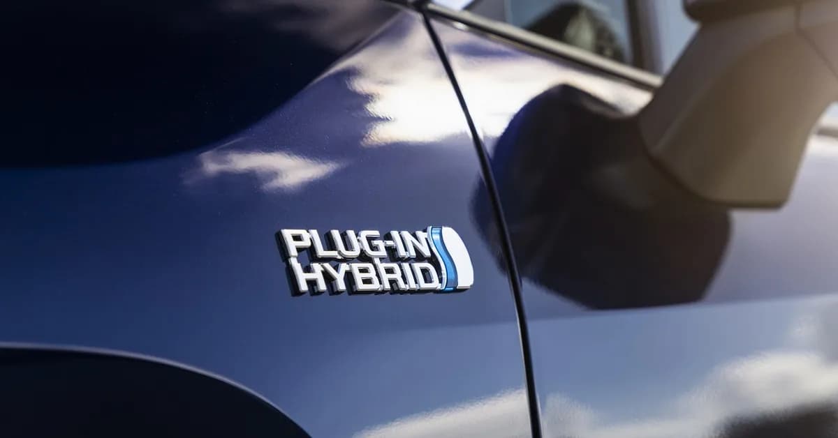 Biggest study yet shows plug-in hybrids use over 300% more fuel than claimed
