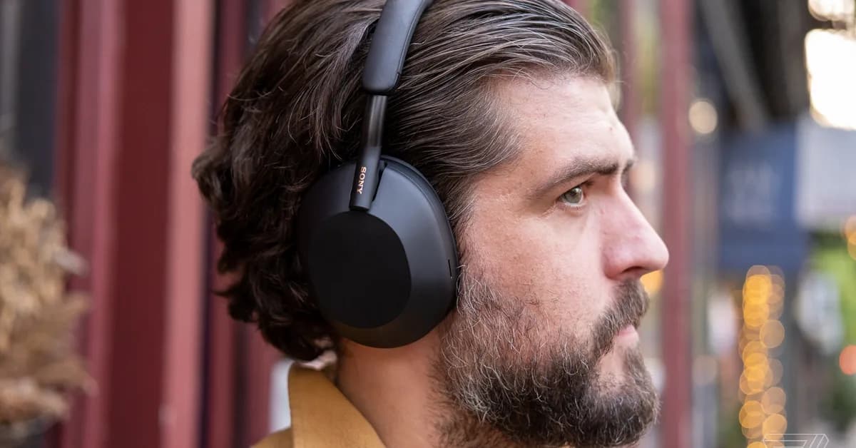 Sony's WH-1000XM5 headphones are a whopping 39 percent off