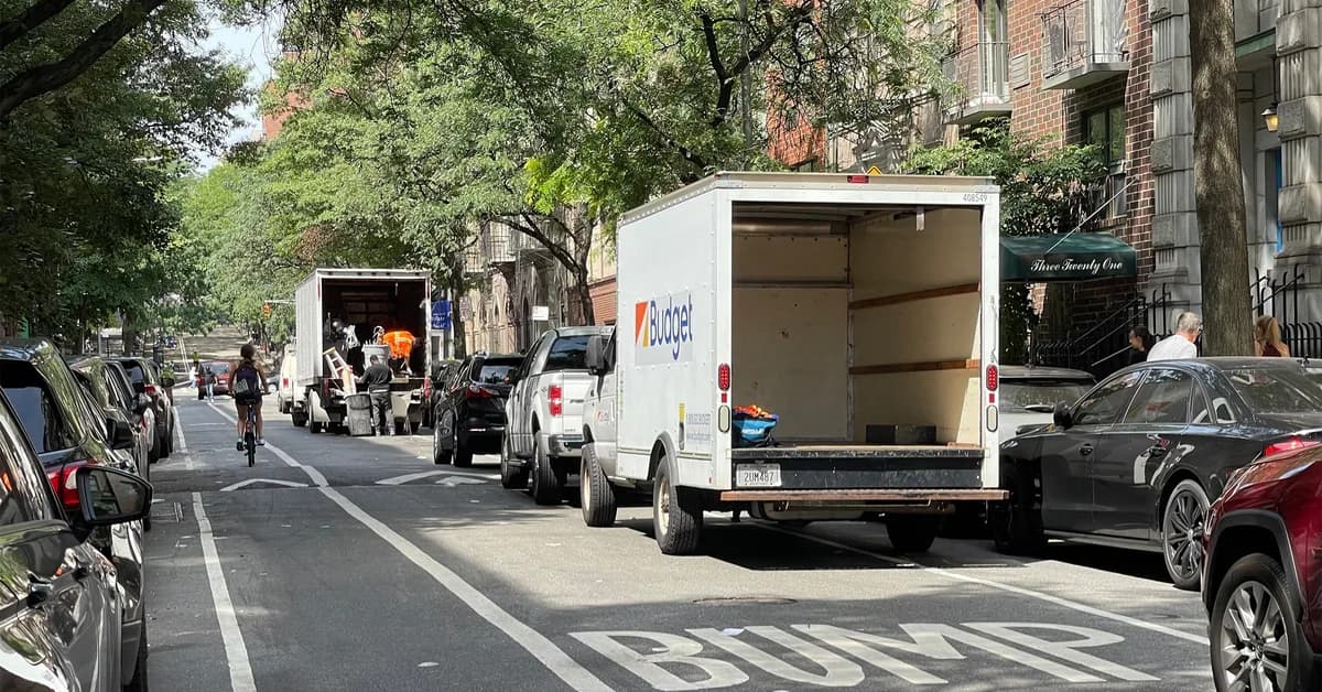 New York City's Population Is Falling Again-but It Isn't Just the Rich Who Are Fleeing