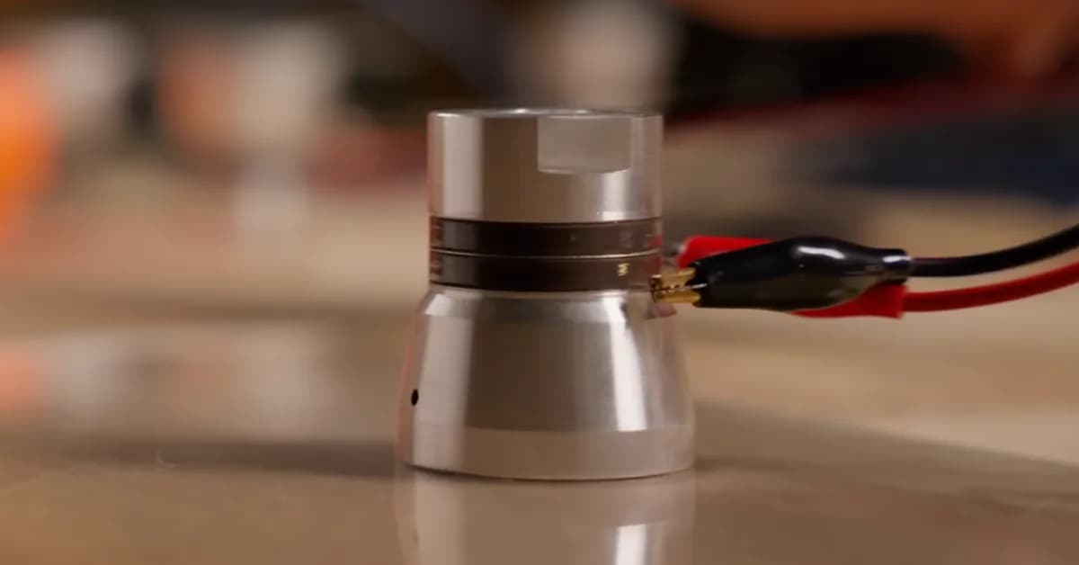 A Different Kind of Ultrasonic Levitation