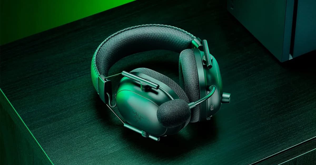 Razer's BlackShark V2 Pro gaming headset is $90, which is a new low price