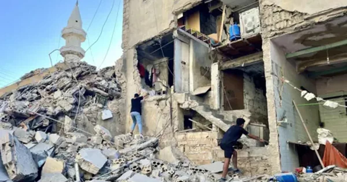 Israel strikes Tyre in south Lebanon after evacuation warnings