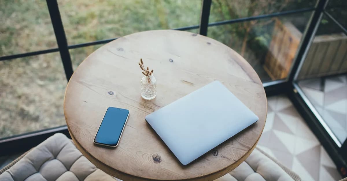 How and where to buy refurbished tech online