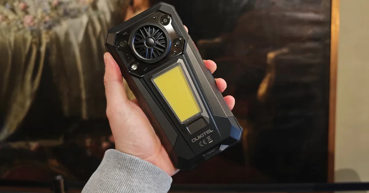 MWC 2026's most bizarre phone can start fires (on purpose)
