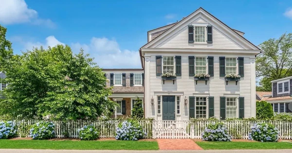 191-Year-Old Legacy Estate on Martha's Vineyard Gets $17.6 Million Price Hike After Undergoing a Stunning Renovation