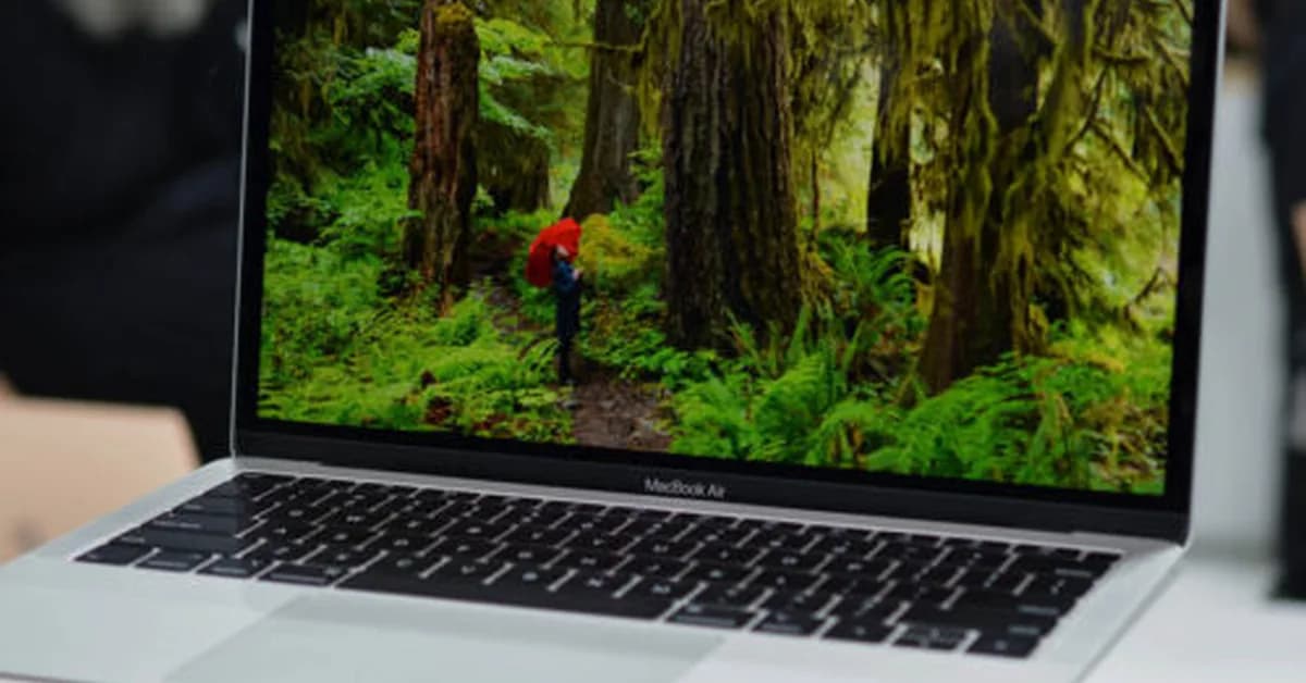 Apple says it has "a big week ahead." Here's what we expect to see.