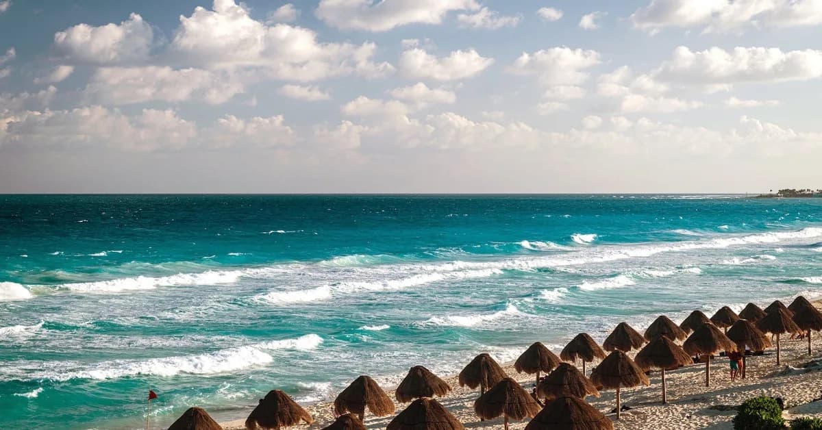 7 ways to use points and miles for an incredible trip to Cancun right now