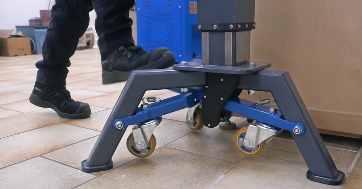 Building a Vise Stand with Pen-Like Retracting Wheels