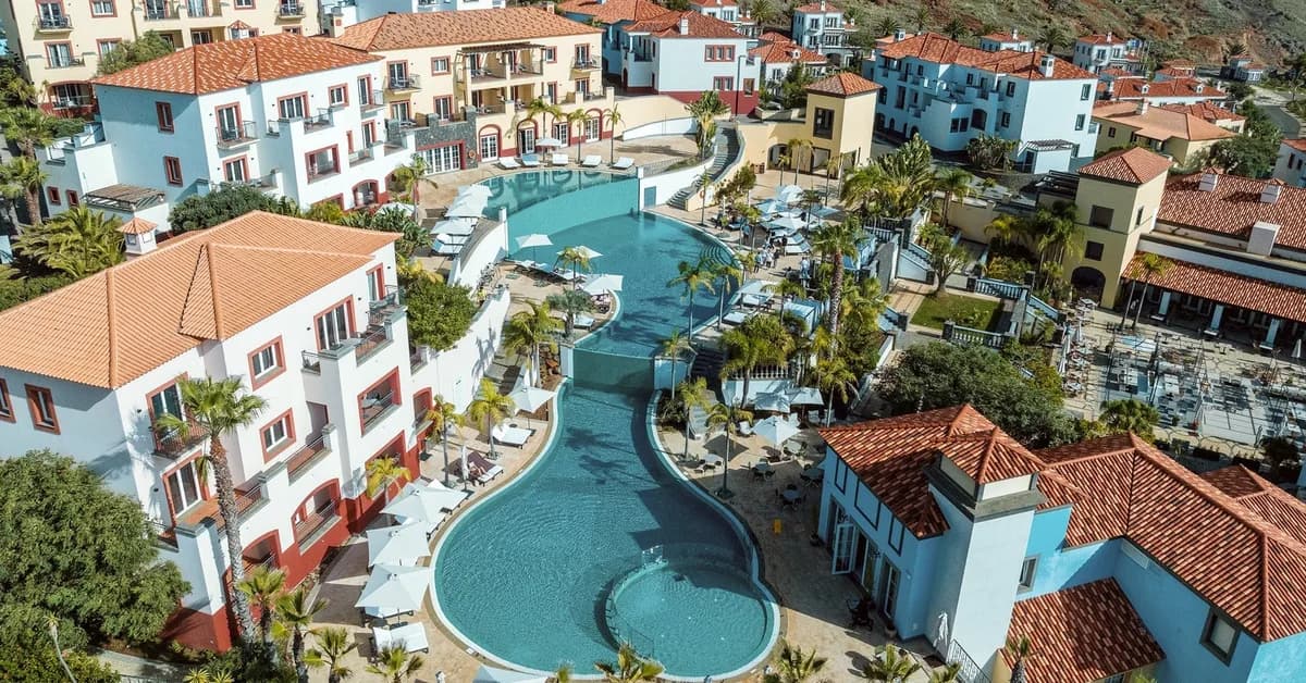 Last chance: Earn up to 5 free nights with the World of Hyatt Card
