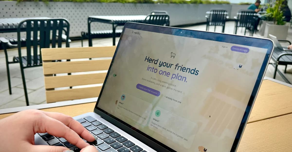 I used AI to code a scheduling app in minutes. It was easy, but it shouldn't worry software companies.