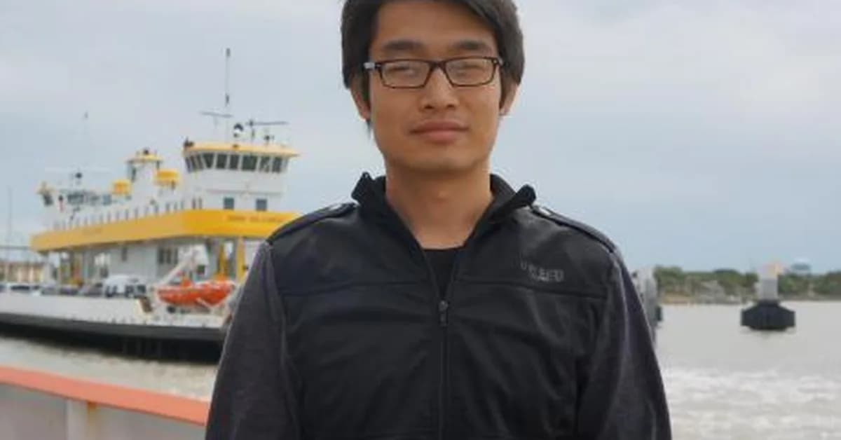 lyogavin/airllm — AirLLM 70B inference with single 4GB GPU