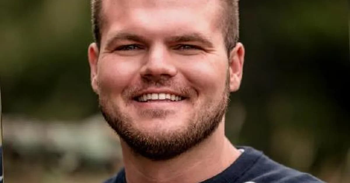Hmbown/DeepSeek-TUI — Coding agent for DeepSeek models that runs in your terminal
