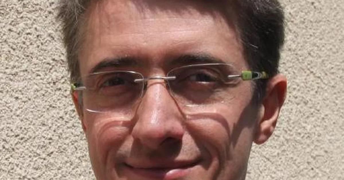 SimoneAvogadro/android-reverse-engineering-skill — Claude Code skill to support Android app's reverse engineering