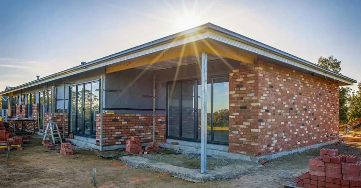 Property experts reveal the biggest pitfalls to avoid with new build investments