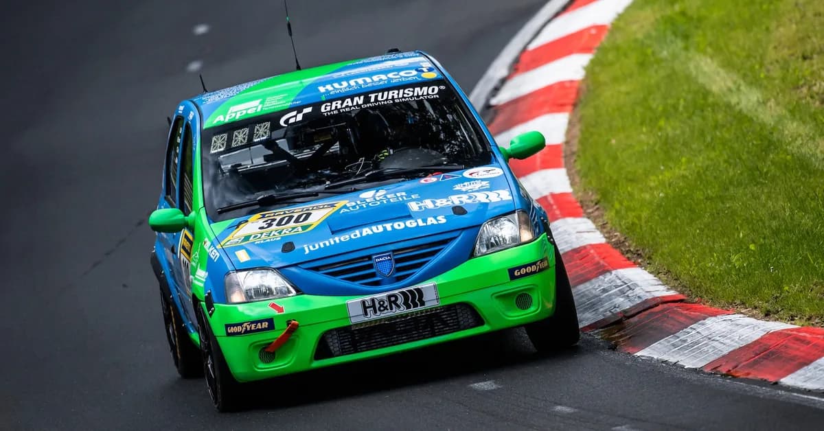 Why a Little Dacia Econobox Stole Everyone's Hearts at the Nurburgring 24 Hours