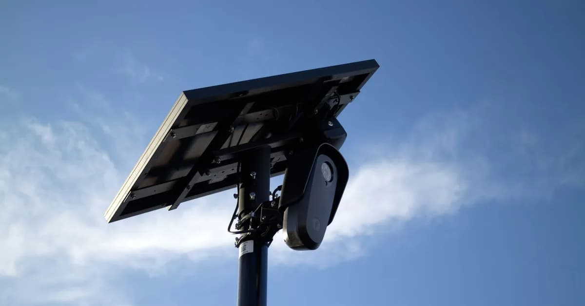 Surveillance Company Tells Cops It Wants to Add Facial Recognition to Flock Cameras