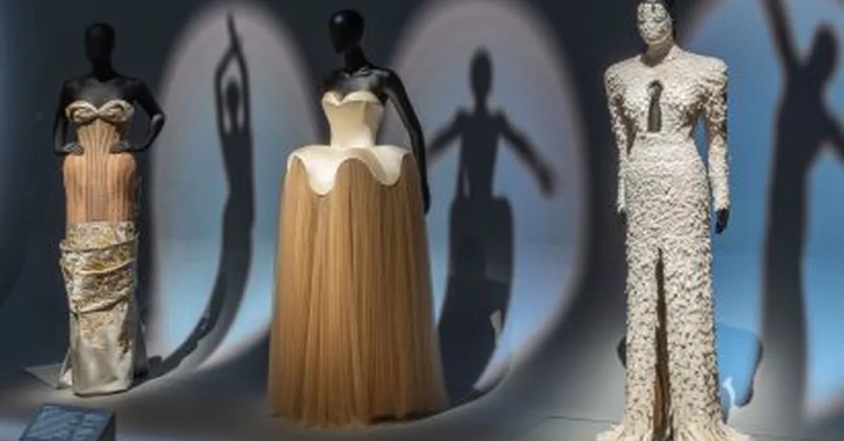 Five key pieces to look out for in V&A's Schiaparelli exhibition according to its curator