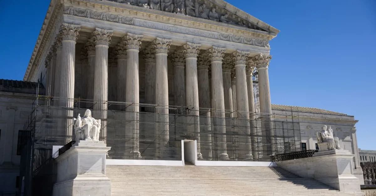Court unanimously sides with defendant in criminal venue dispute over where a crime occurs