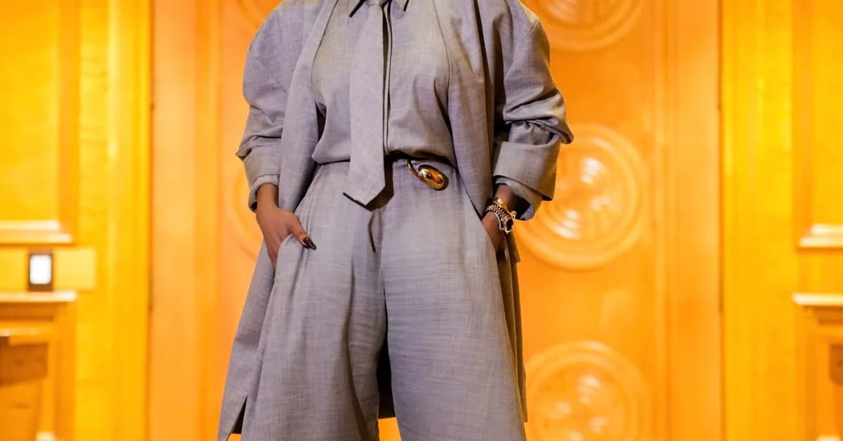 Bonang Matheba Takes on Afro Dandyism in Oversized Grey Tailoring at the 2026 SAMAs