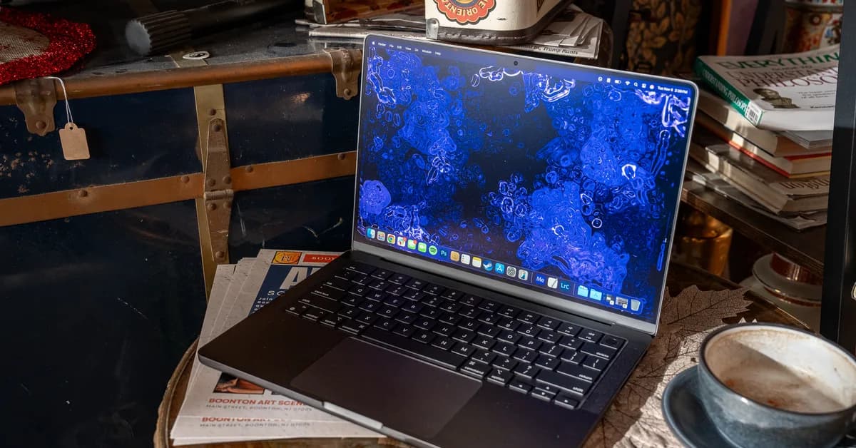 Apple's touchscreen MacBooks might also have a Dynamic Island