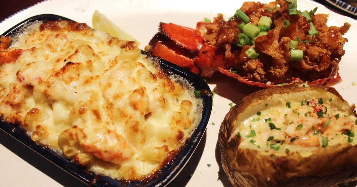 I tried Red Lobster's new Lobsterfest menu after its revamp. It's not the same chain I remember from 2 years ago.