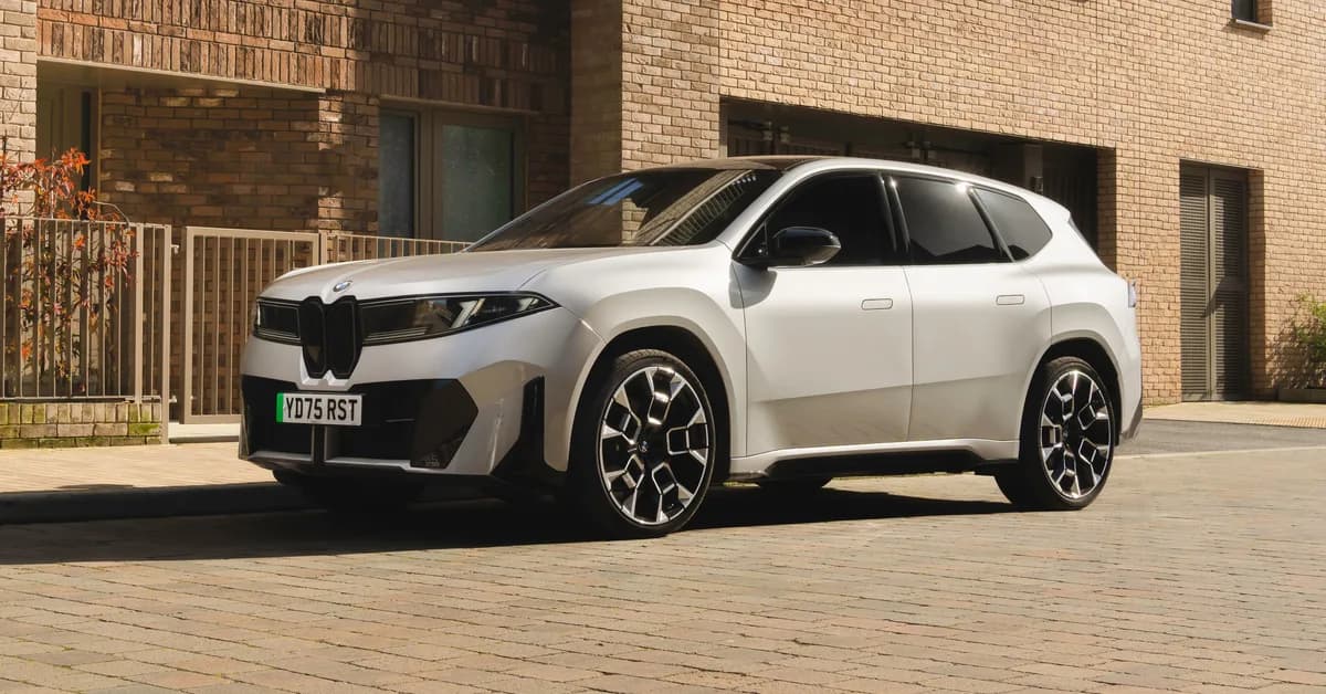BMW moving away from traditional switches, buttons to cater to younger buyers
