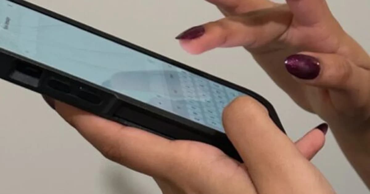 Long fingernails vs. touchscreens: This nail polish could help