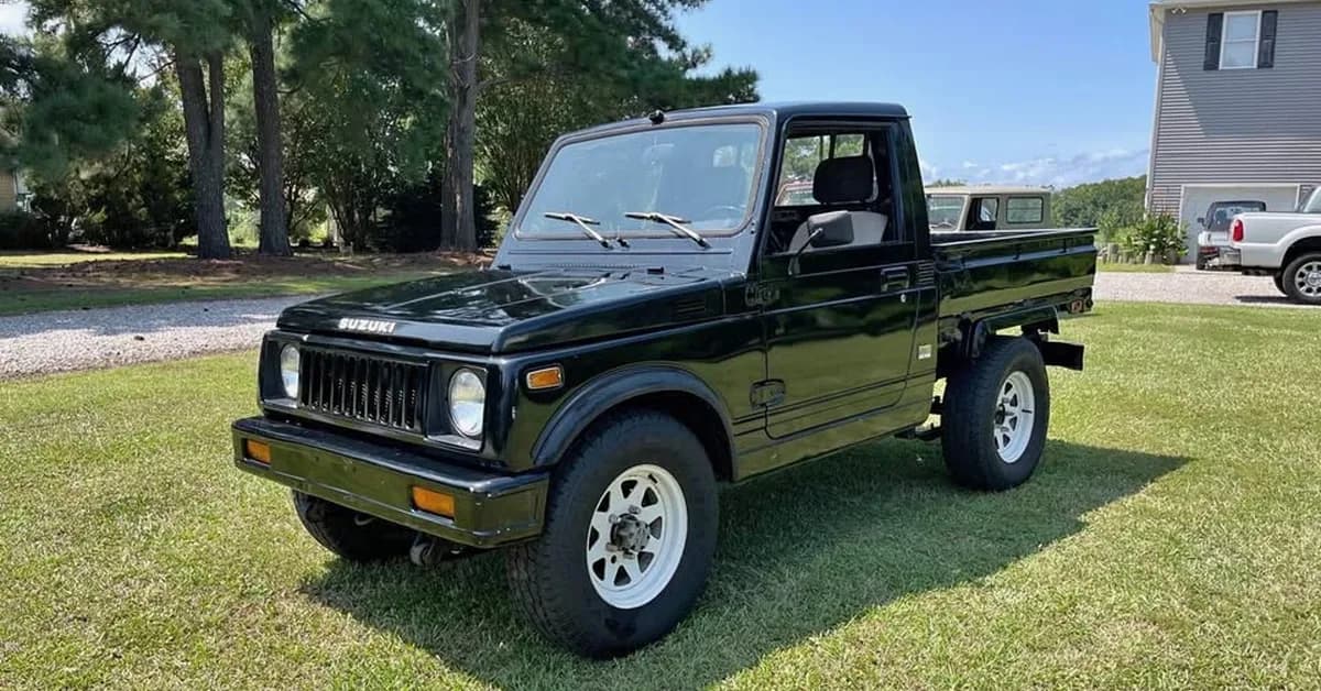 Suzuki Never Sold a Samurai Pickup in the US, But You Can Buy This One for $15K