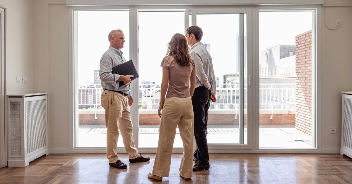What Is a Listing Agent? Why a Home Sale Hinges on Agent's Expertise