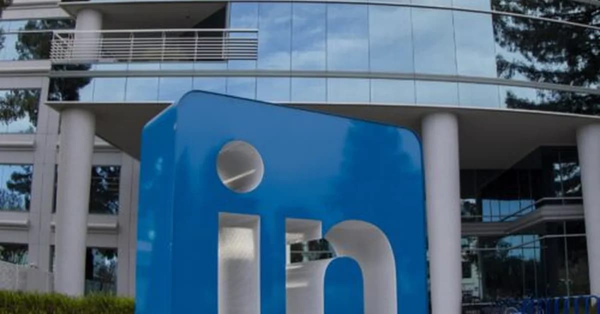 LinkedIn beats "BrowserGate" lawsuits over scanning users' Chrome extensions