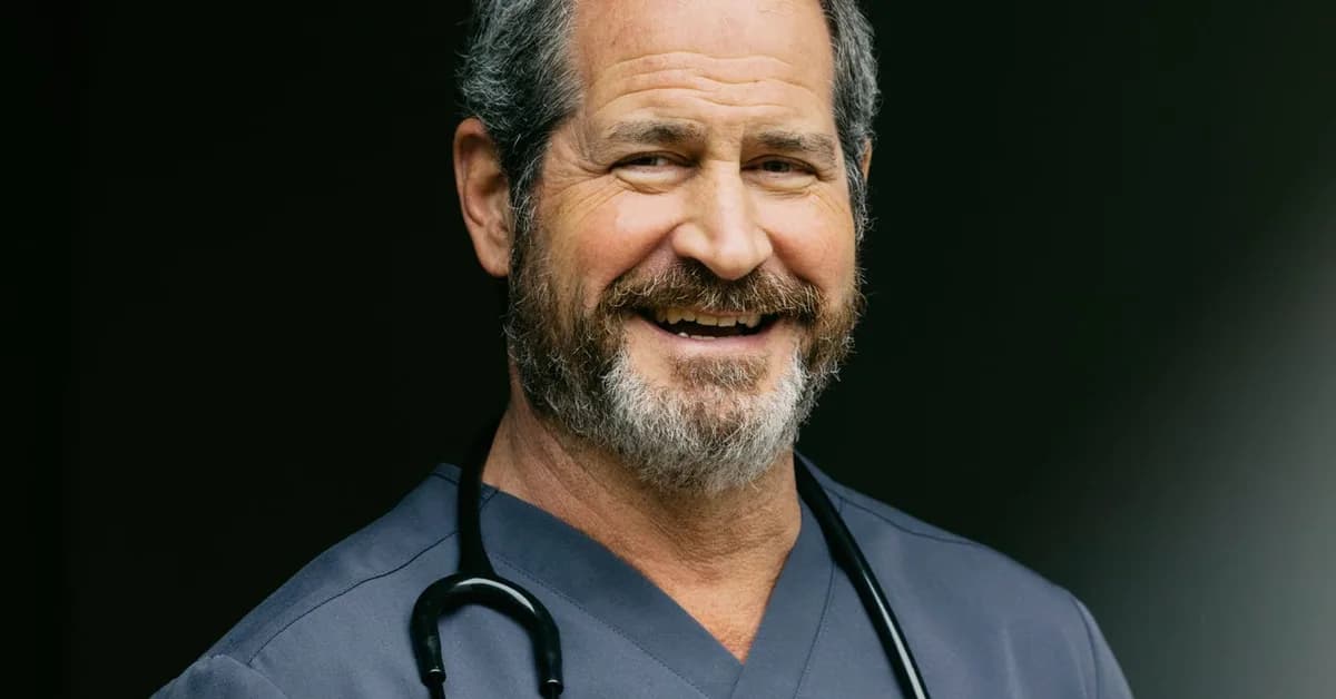 A cardiac surgeon ignored his own heart attack symptoms. He says anyone can miss the red flags.