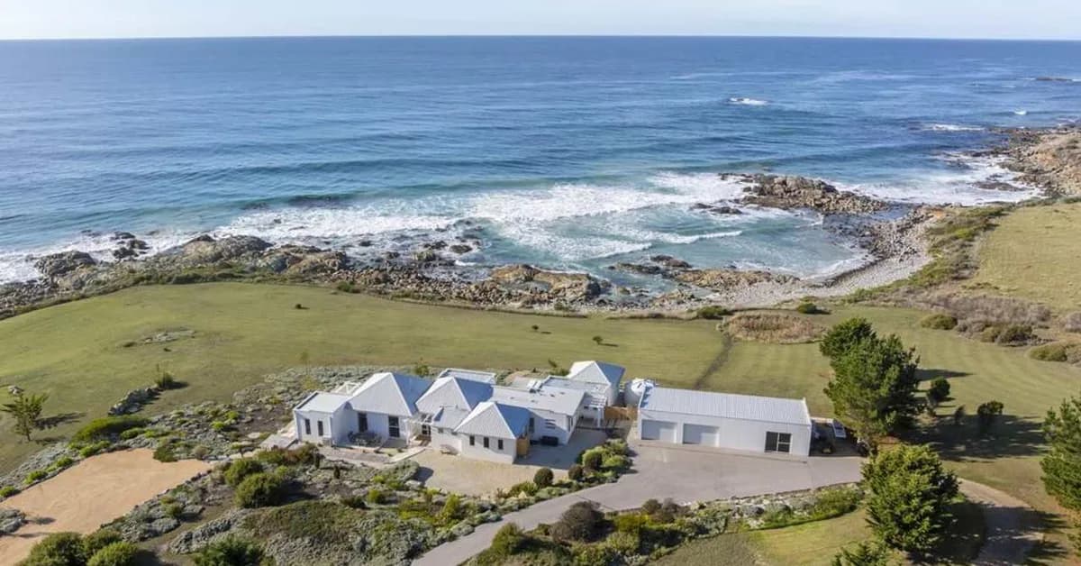 Escape to glorious Saltwater, for price of a cheap Sydney terrace