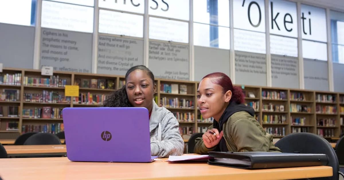 Can AI Help Students Navigate the Career Chaos It's Creating?