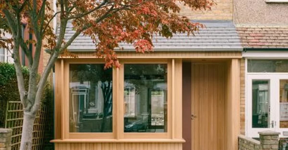 Pablo Sanchez Lopez updates London house with timber porch