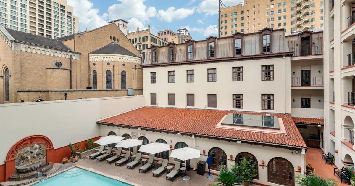 Amex's The Hotel Collection: Benefits, eligible cards and tips