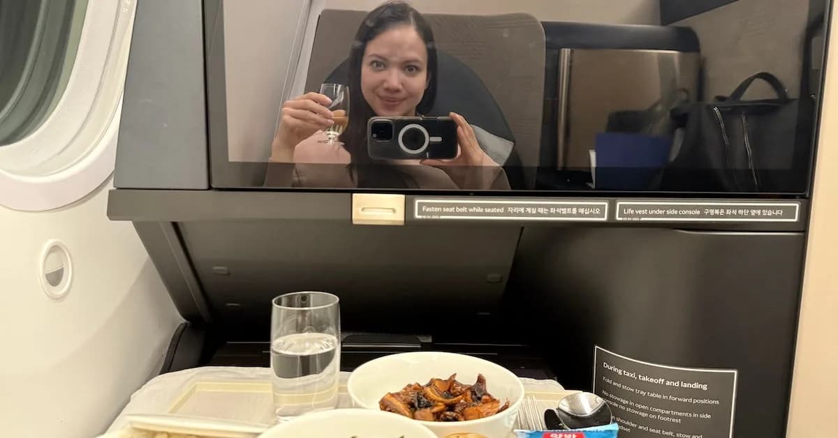 I spent 11 hours in Korean Air's business-class suites. My seat felt more private than I expected and had cool perks.