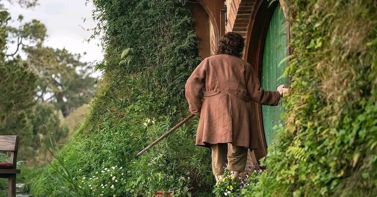 Frodo's Back! Set Photos From The Lord of the Rings: The Hunt for Gollum Offer Behind-the-Scenes Look at Prequel Movie